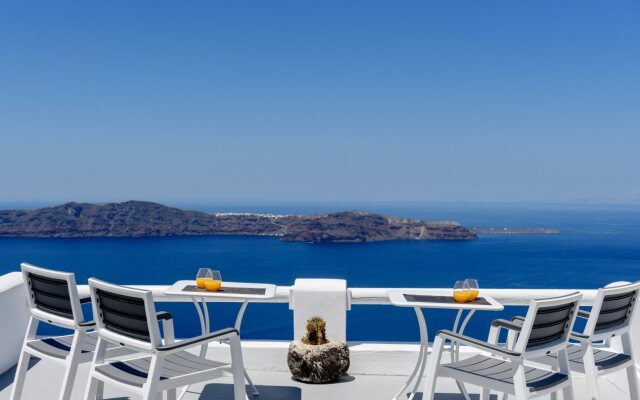 Abyssanto Suites & Spa