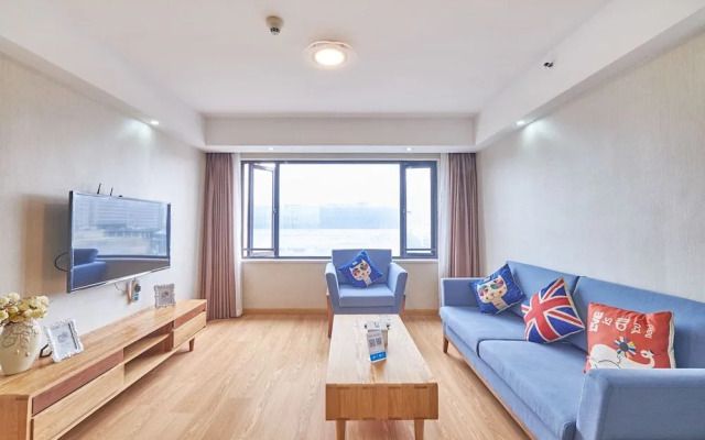 Candice Hotel Apartment