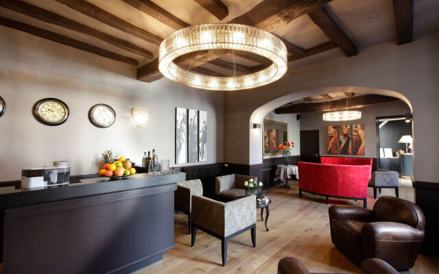 Hostellerie La Croix Blanche