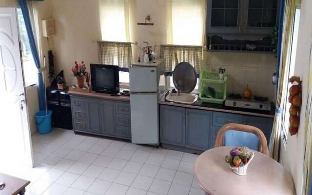 Villa Kota Bunga Sakura