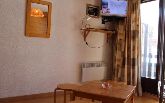 Appartement Risoul, 2 pièces, 5 personnes - FR-1-330-533