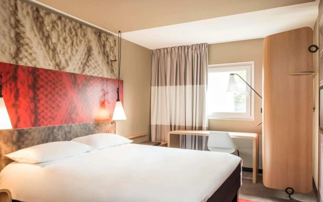 ibis Marseille Timone