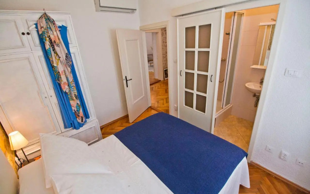 Peristil Loft
