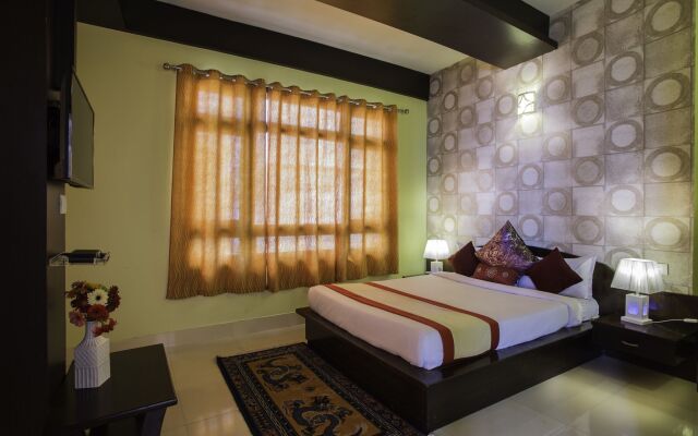 Golden Star Continental & Spa