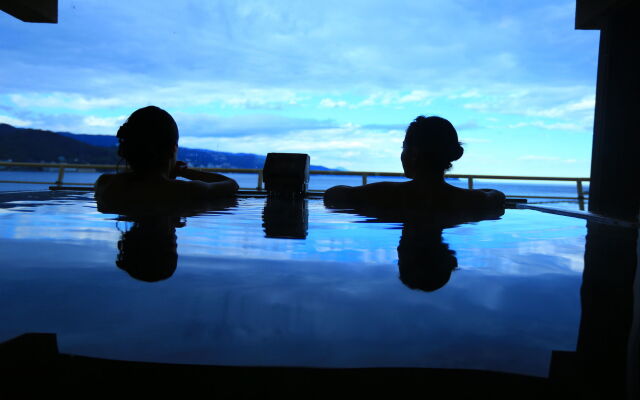Atami Ajiro Onsen Taiseikan
