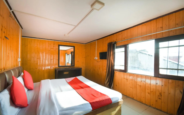 OYO 63738 Hotel Akash Palace