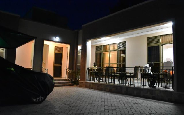 Studio Furnished Apartments Entebbe