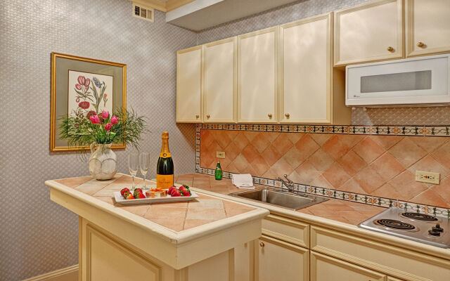 Hotel Elysee by Library Hotel Collection