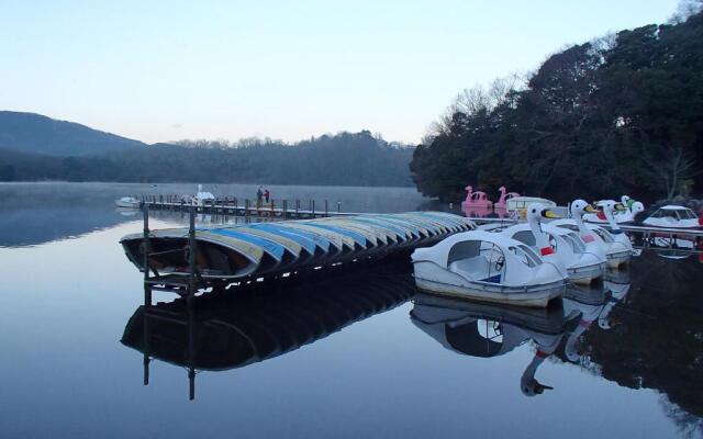 Izu Ippekiko Lakeside Terrace