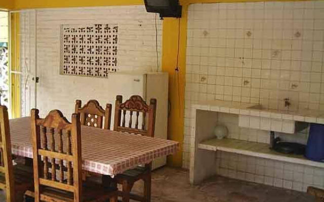 Hotel Bungalows Puerto Angel