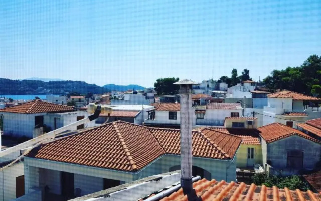 Avres Apartments