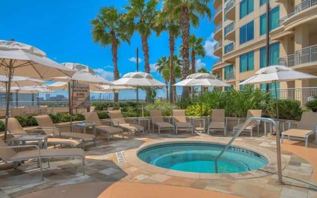 Palisade Palms Oceanfront Condo 5-star Amenities