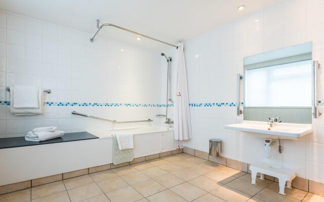 Holiday Inn Chester - South by IHG
