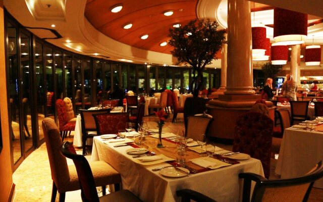 Peermont D'oreale Grande at Emperors Palace