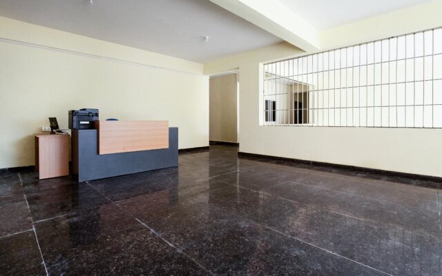 Deepansh Plaza By OYO Rooms