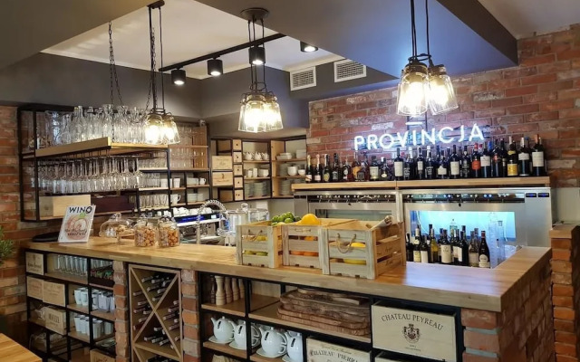 Provincja Wine Bar & Rooms
