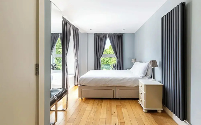 Spacious Modern Flat in Chelsea Harbour