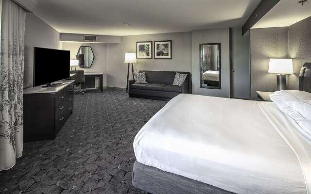 DoubleTree by Hilton Hotel Modesto