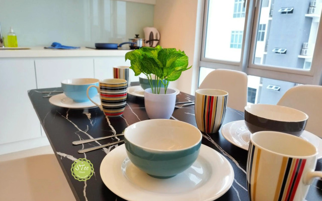 Oscar 4 pax- Mount Austin-Netflix -Ikea Toppen-Jusco