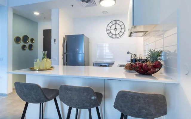 Beautiful 1 bedroom in great central area