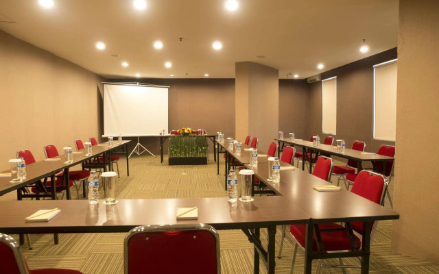 The Gloria Suites Jakarta