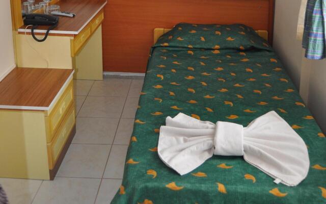 Moonlight Hotel