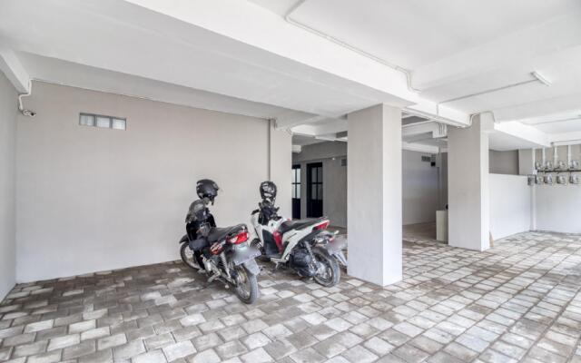 RedDoorz Syariah near Galeria Mall Yogyakarta