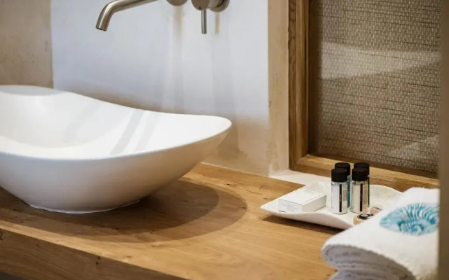 Opalia Suites