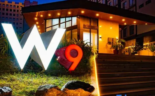 W9 Hotel and Resorts near Manila Airport