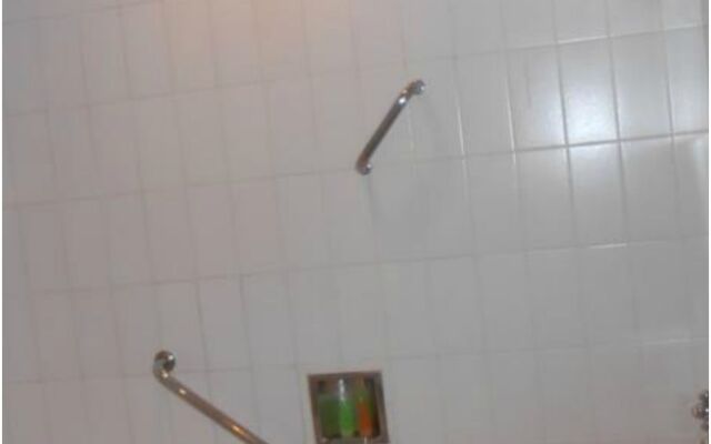Peerless Hotel Kolkata