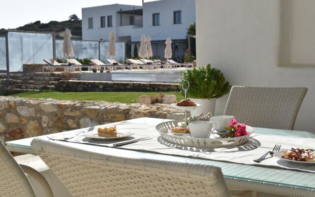 Naoussa Hills Boutique Resort