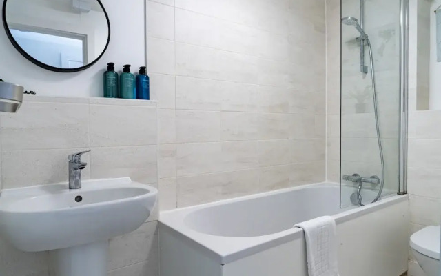 Inviting 2-bed Apartment in Cambridge
