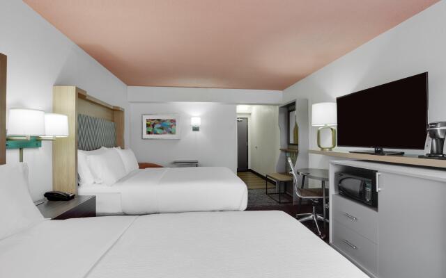 Holiday Inn Roanoke Airport – Conference CTR by IHG