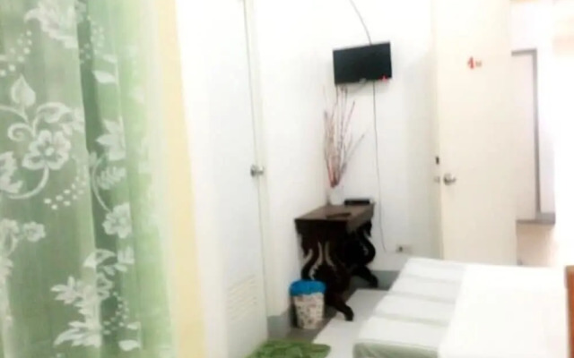 Coffee Swings Lodging House