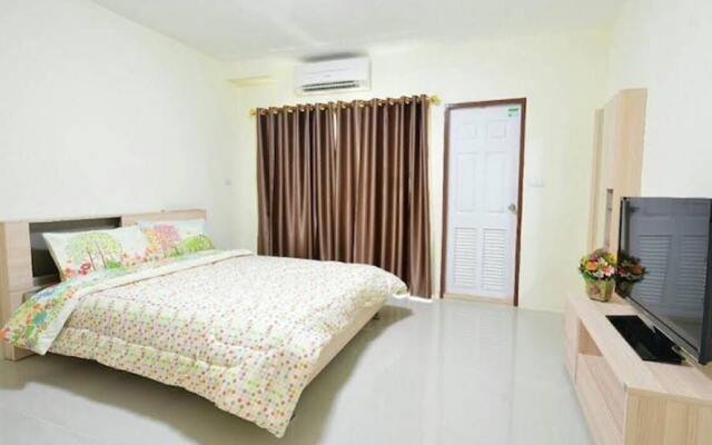 42 Place Service Apartment