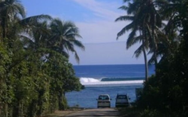 Holty's Hideaway Ha'Atafu