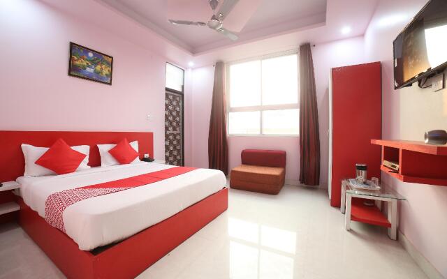 Oyo 24220 Hotel Jai Ambay International