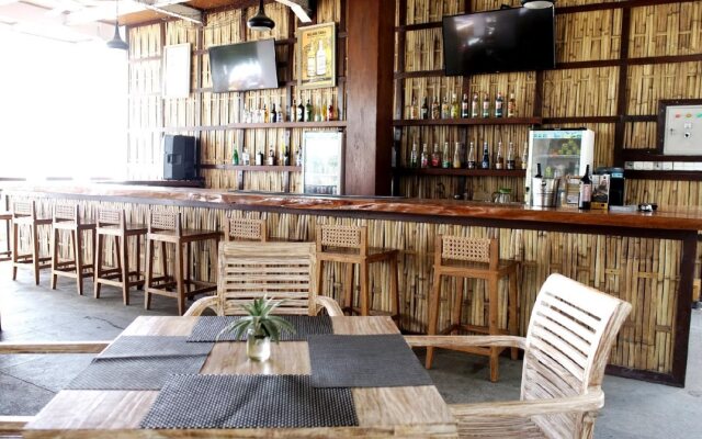 Gili Sands Hotel & Bar