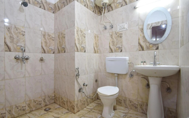 Hotel shree palace, katra ,