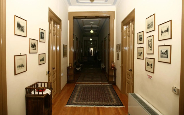 Hotel Panellinion