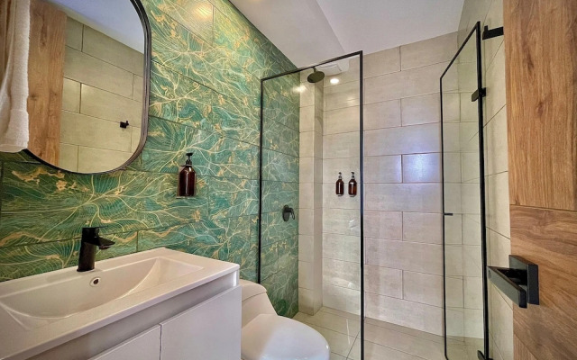 Nomadic Suites