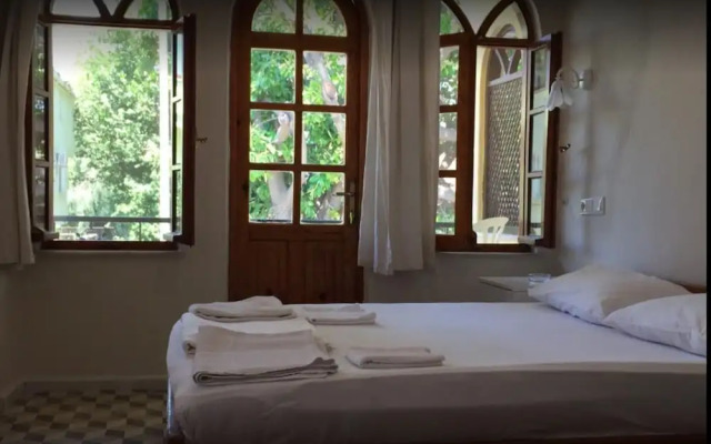 Hotel Arsen