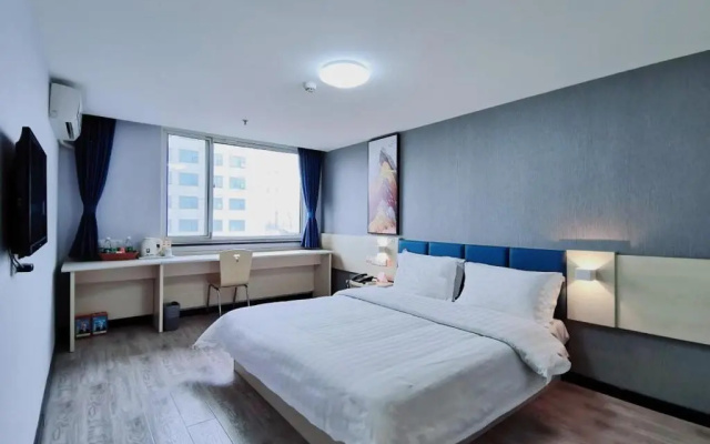 7天连锁酒店(西安钟鼓楼北大街地铁站店) – Guest Rooms – Xi'an
