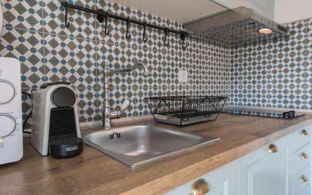 Sunny Studio in City Center