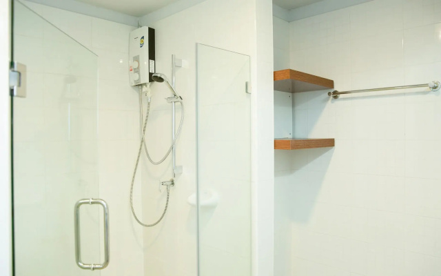 B2 Hat Yai Rat Uthit Boutique & Budget Hotel