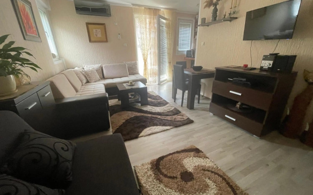 Studio Apartment for rent in Budva
