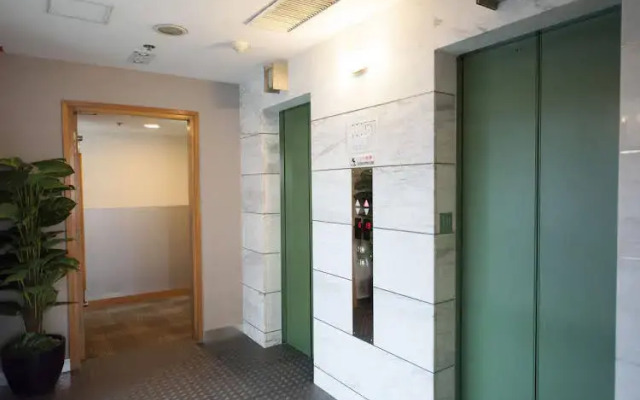 Tatami Hampton Hotel