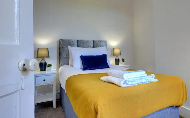 Host Stay 47 Dudley Street