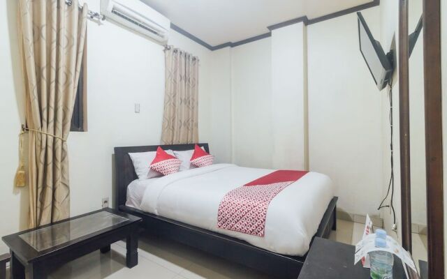 OYO 1872 Sakinah Grand Soabali Hotel