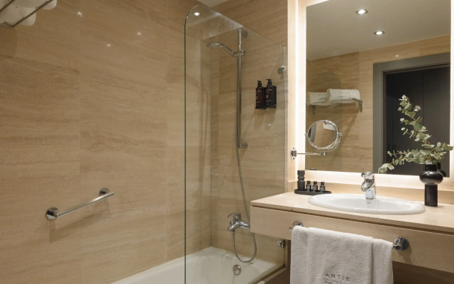 Hotel Antik San Sebasti